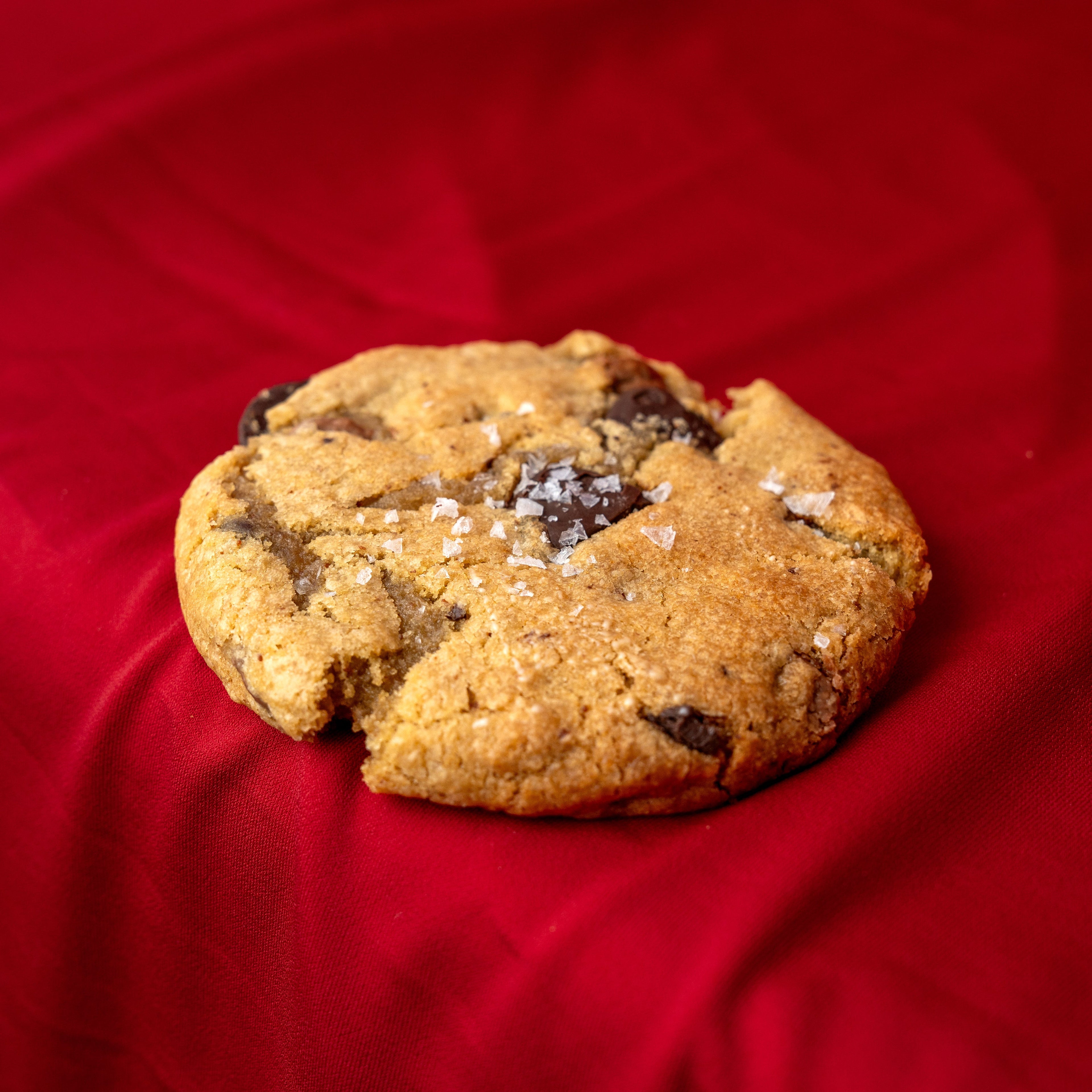 Double Chocolate Chip Cookie - Cromble’B